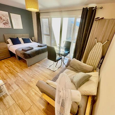 Cambridge City Centre Immaculate Studio Sleeps 2 - Central Location Paradise Street المظهر الخارجي الصورة
