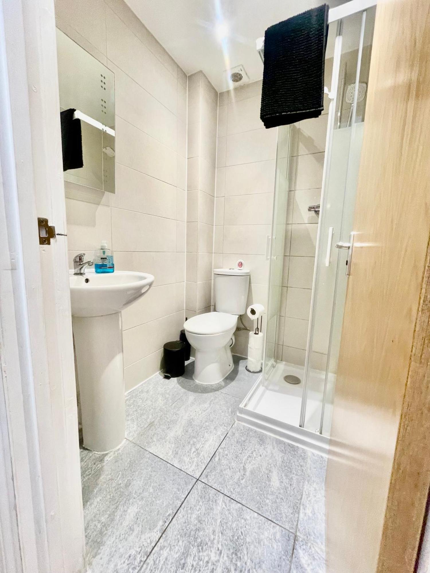 Cambridge City Centre Immaculate Studio Sleeps 2 - Central Location Paradise Street المظهر الخارجي الصورة