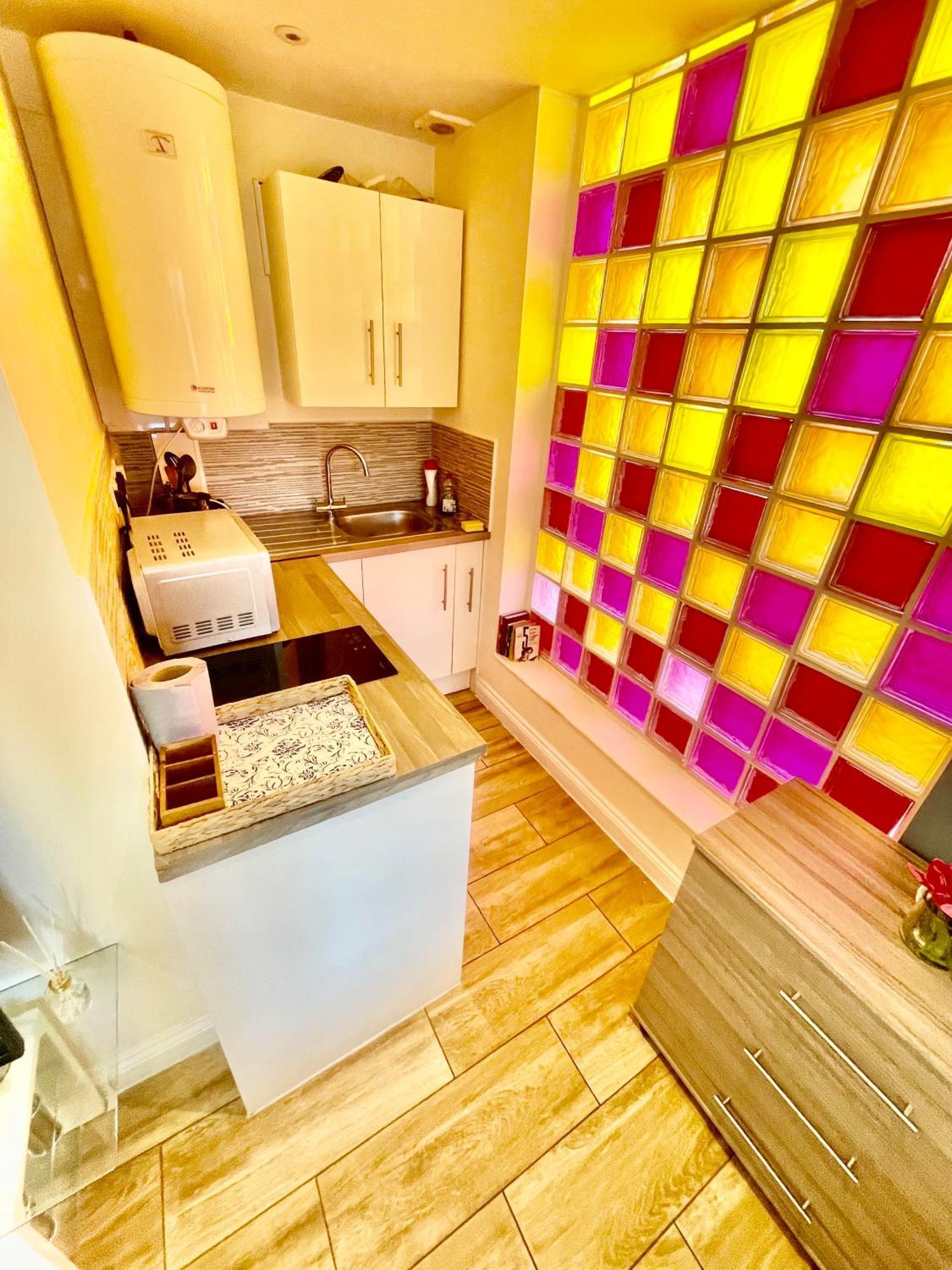Cambridge City Centre Immaculate Studio Sleeps 2 - Central Location Paradise Street المظهر الخارجي الصورة